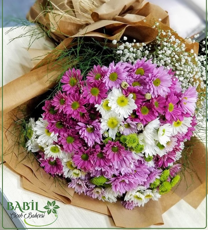 Mor Beyaz Papatya Aranjman Buketi